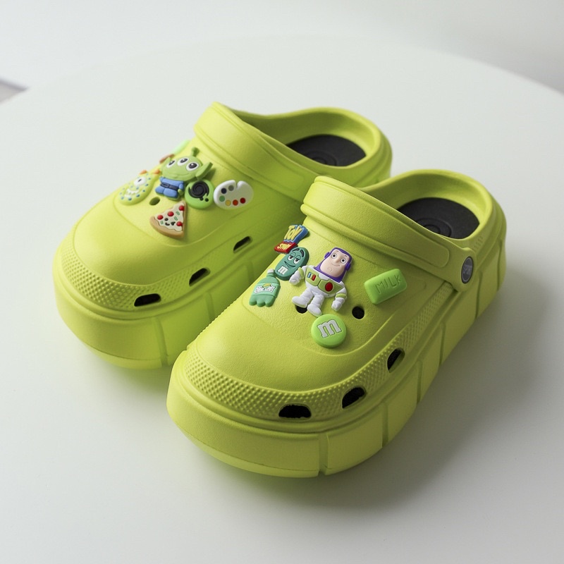 Dép sục nữ dép crocs HÀNG CHÍNH HÃNG chất liệu EVA nhẹ đế cao 6 cm ,kèm 12 sticker