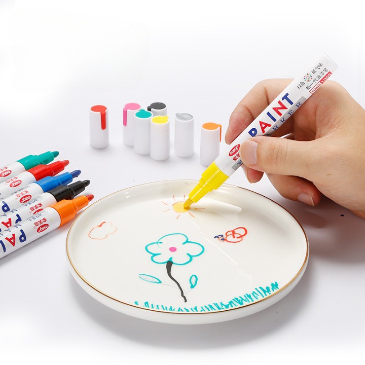 Bút vẽ sơn ô tô repaint giày mô hình xe kim loại thủy tinh gỗ nhựa giấy 12 màu GN110 Paint Marker Gundam Marker
