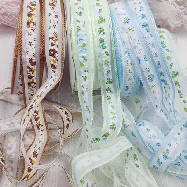 Ruy băng, ren và phụ kiện