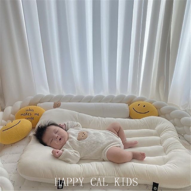 Giường Ngủ Chống Áp Lực Gấp Gọn Tiện Dụng Cho Bé