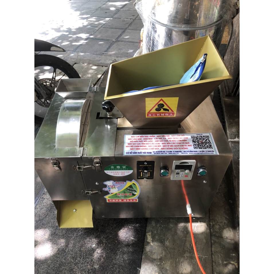 Máy Đùn Chia Bột Dao Xoay Tròn