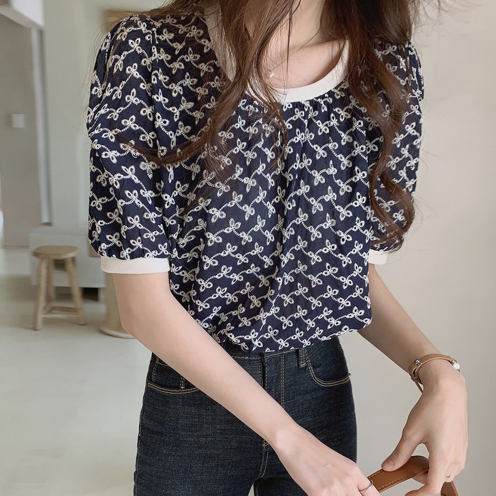 Áo Nữ Ngắn Tay Cổ Tròn Thêu Họa Tiết Phong Cách Hàn Quốc 43330