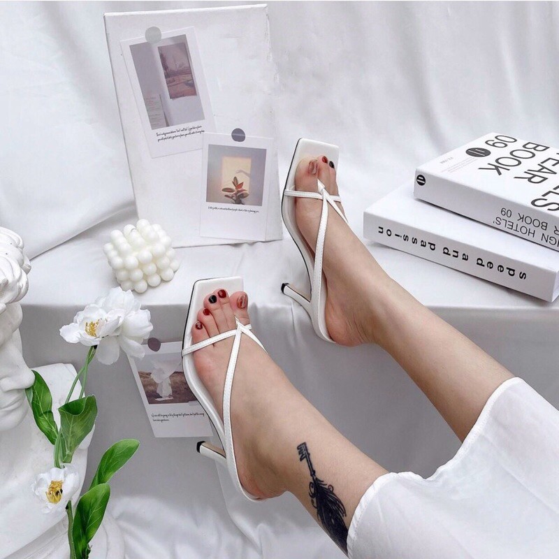 Guốc dây kẹp ngón mix đồ sang chảnh thần thánh