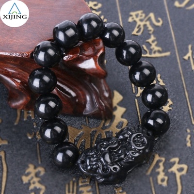 Vòng tay phối hạt độc đáo cho nam