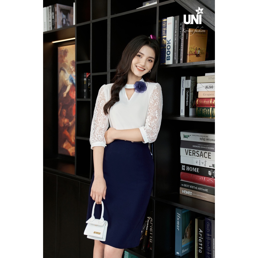 Áo Sơ Mi Nữ Tay Lỡ UNIVTH Công Sở Cổ Khoét V Sang Trọng 2A0223