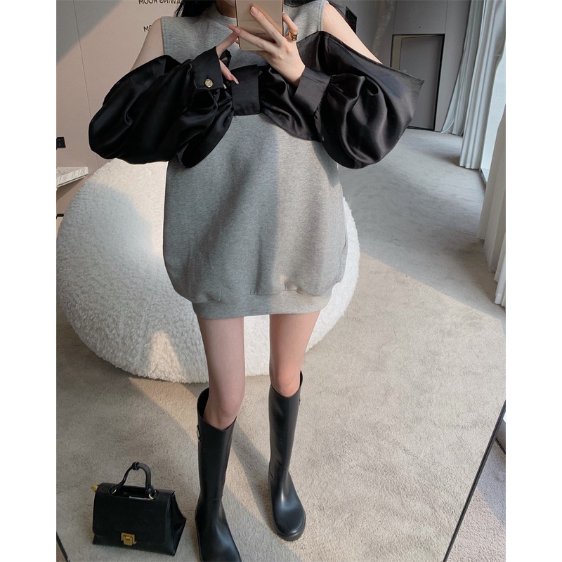 Áo sweater tay dài khoét lỗ trễ vai nỉ xám nơ đen form rộng giấu quần cổ tròn ulzzang