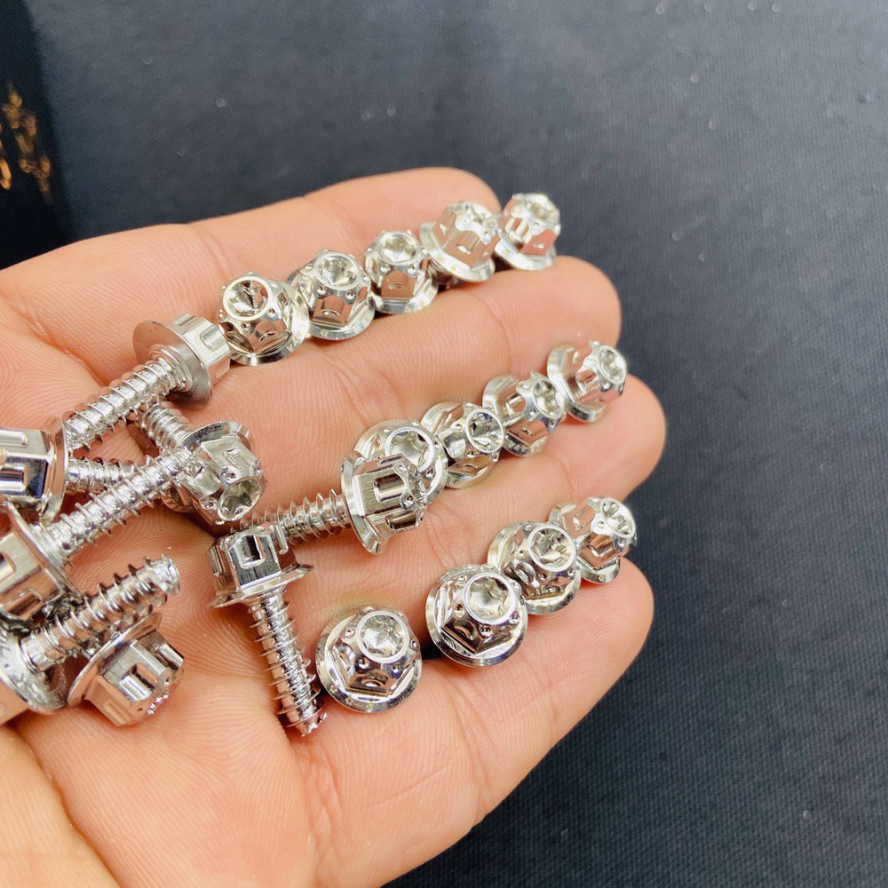 ỐC SALAYA 5LY15 RĂNG XOẮN BẮT DÀN ÁO XE YA, NẮP PÔ E TAY GA XE MÁY ( BAO RỈ SÉT TRỌN ĐỜI )