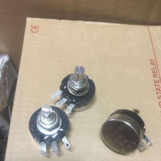 Chiết áp B504, biến trở 500k sử dung trong nắp đặt tủ điên cho các loại nồi phở