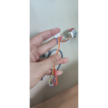 motor vẩy đảo gió điều hòa Hitachi