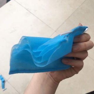 Khẩu trang y tế 4 lớp kháng khuẩn chất lượng cao.