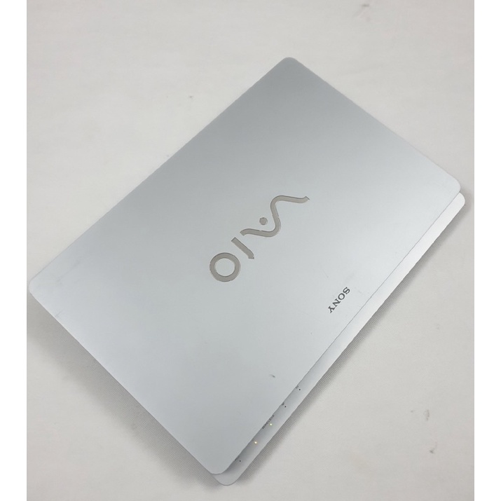 Laptop Sony Vaio PCG-814 Core i7-2670QM, 8gb ram, 256gb SSD, vga rời GT-520M, màn 17.3” HD+