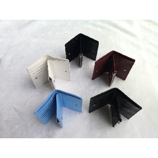 Ví Da Charles And Keith Phối Nút Unisex