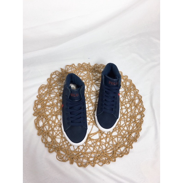 Giày cao cổ polo màu xanh than cho bé trai