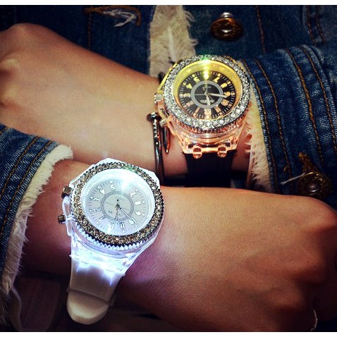 Đồng hồ thời trang nam nữ Mstianq LED 7 phát sáng màu cực đẹp | BigBuy360 - bigbuy360.vn