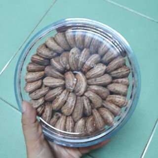 Hạt điều Bazan.