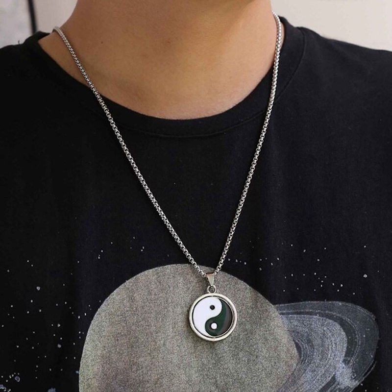 Vòng cổ Mặt Âm Dương Bằng Thép Không Gỉ Màu Trắng / Đen Phong Cách Yin and Yang Gossip Thái Cực Quyền Thời Trang Cho Nam