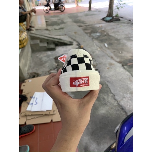 KHO SỈ HẢI HẠNH TẶNG BOX BẢO VỆ , VAN CARO TRUNG1:1 ĐẦY ĐỦ PK