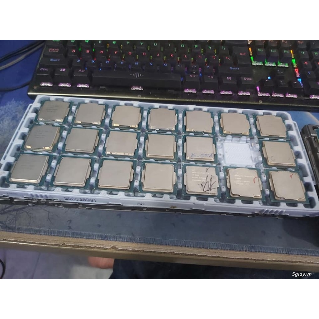 (giá khai trương) CPU Intel Core i3 7100 3.7 GHz cũ tháo máy bảo hành 1 tháng