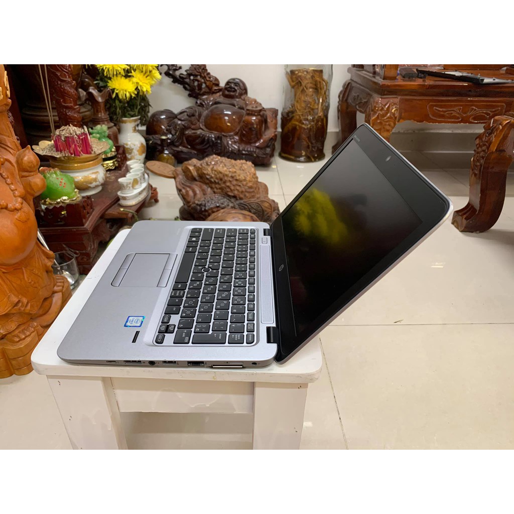 laptop hp elitebook 820g3 i3 giá rẻ cho anh em mua về sài