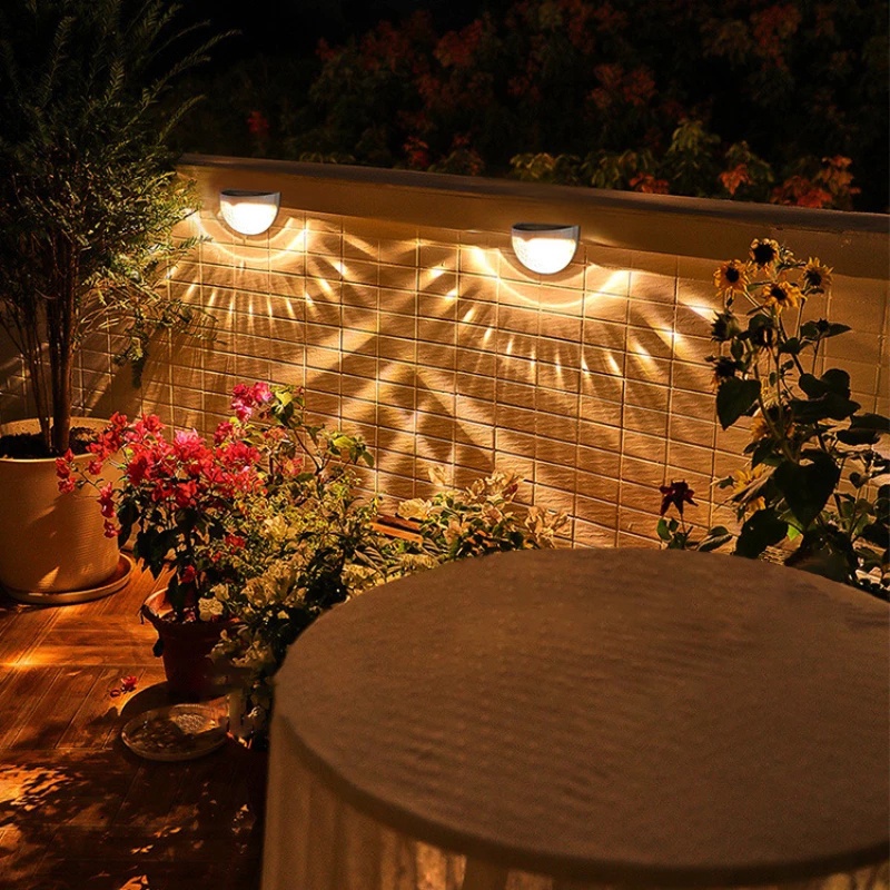 Đèn led gắn tường bằng năng lượng mặt trời 6 bóng thiết kế hình bán nguyệt