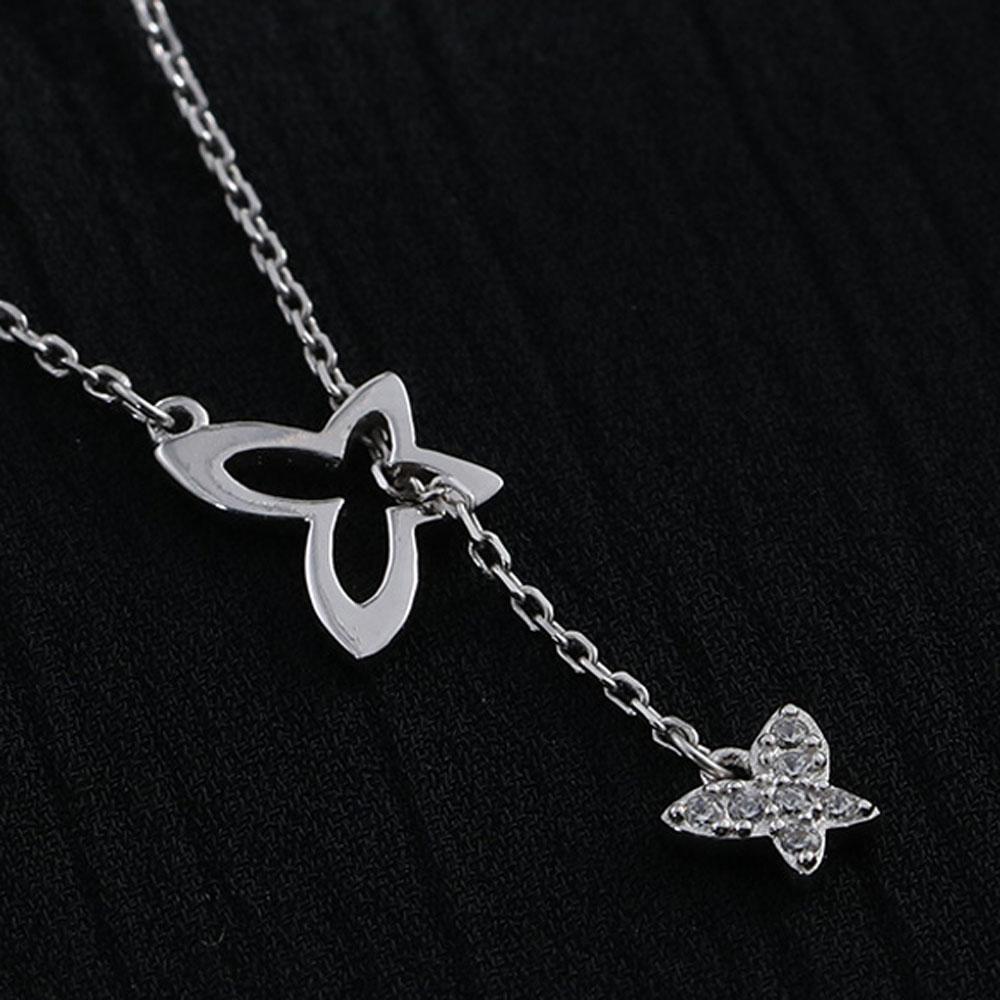 QQMALL Dây Chuyền Mạ Bạc Mặt Hình Bươm Bướm Nhiều Màu Sắc