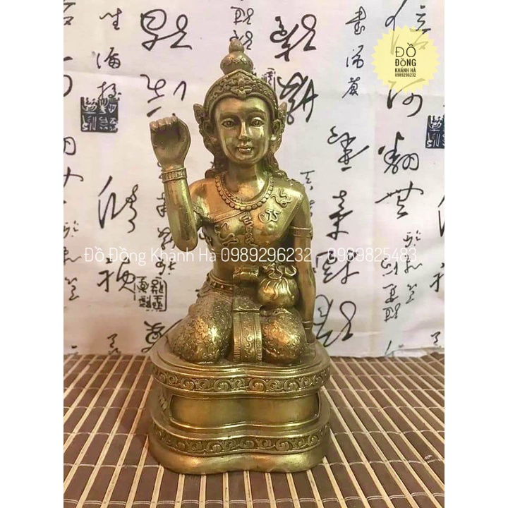 Nàng Ngoắc tượng đồng