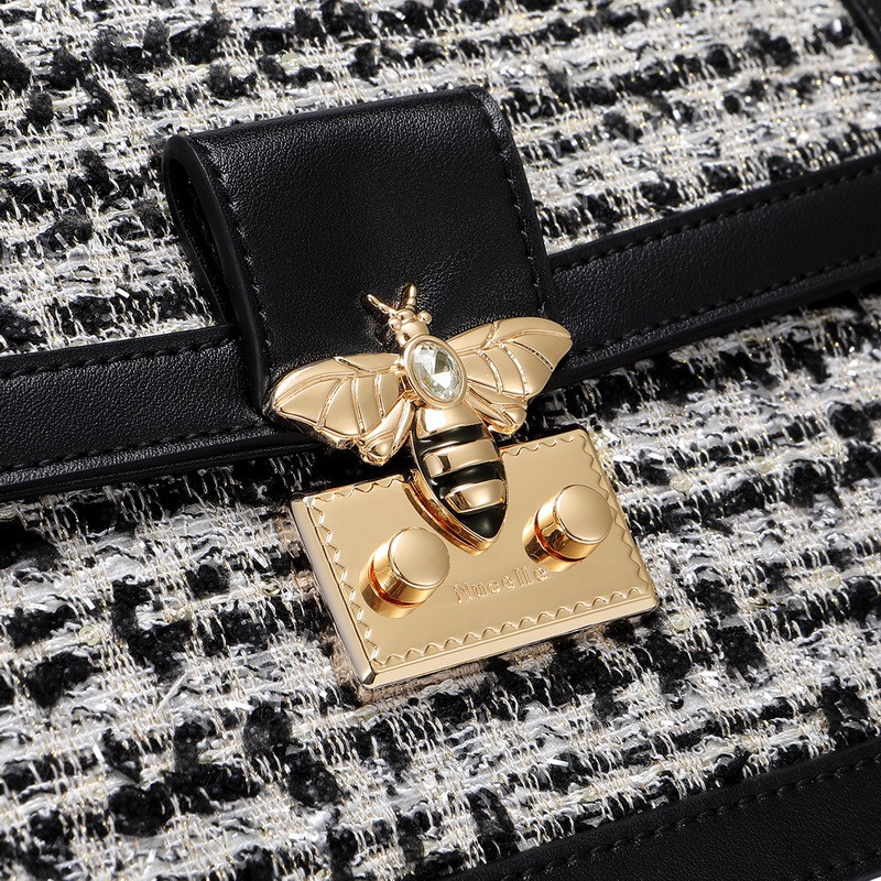 [Mã WABRBAGS giảm 20K đơn 99K] Túi xách nữ cao cấp Nucelle khóa ong phối dạ nỉ đen huyền bí MG73