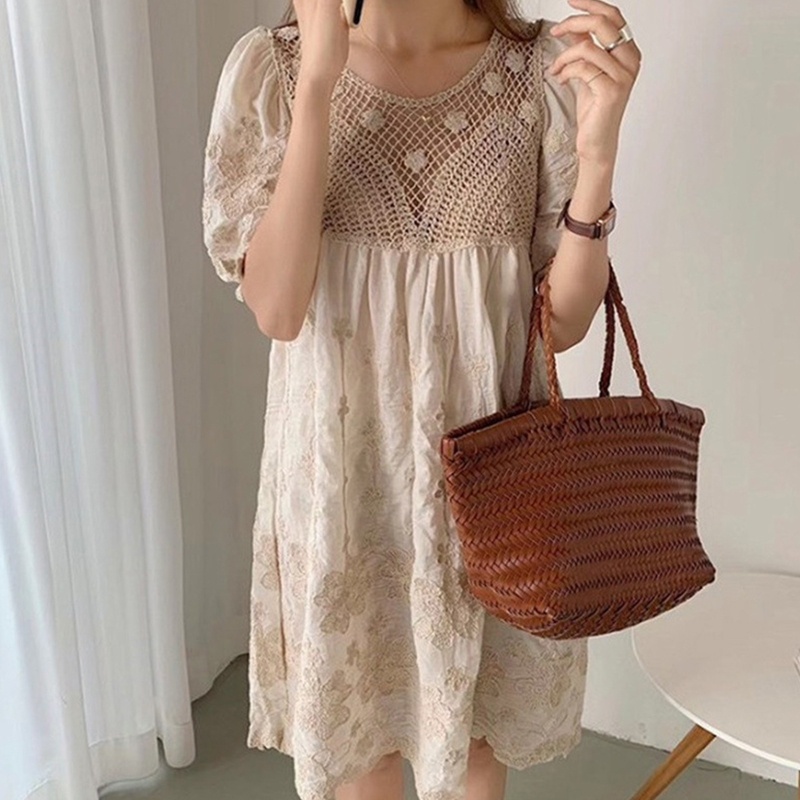 Đầm Midi Dáng Dài Đan Móc Tay Phồng Cổ Tròn Phối Ren Hoa Thời Trang Cho Nữ