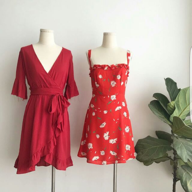 Thanh lý váy Bisous.saigon