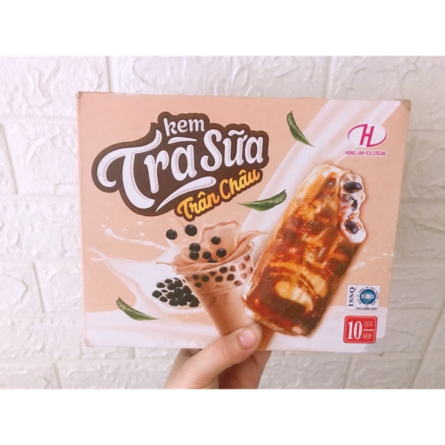 HỘP 10 QUE KEM TRÀ SỮA TRÂN CHÂU - HÙNG LINH