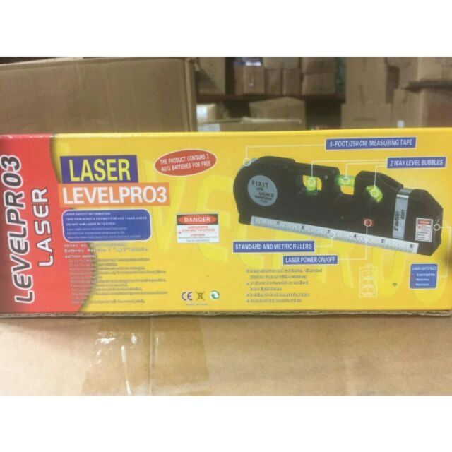 Thước cân bằng laser