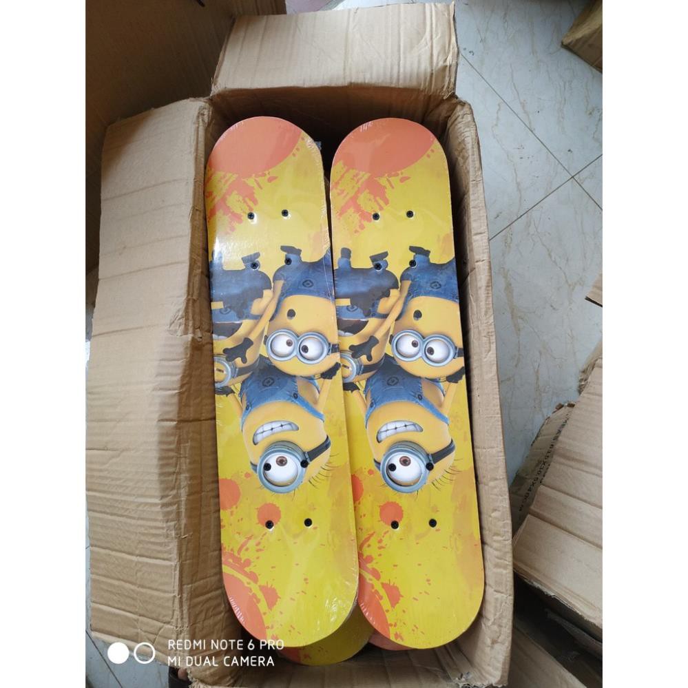 Ván Trượt Trẻ Em Cao Cấp Thể Thao Skateboard Gỗ Phong Ép, Họa Tiết Hoạt Hình, Bánh Cao Su Chịu Lực Tốt MS:06