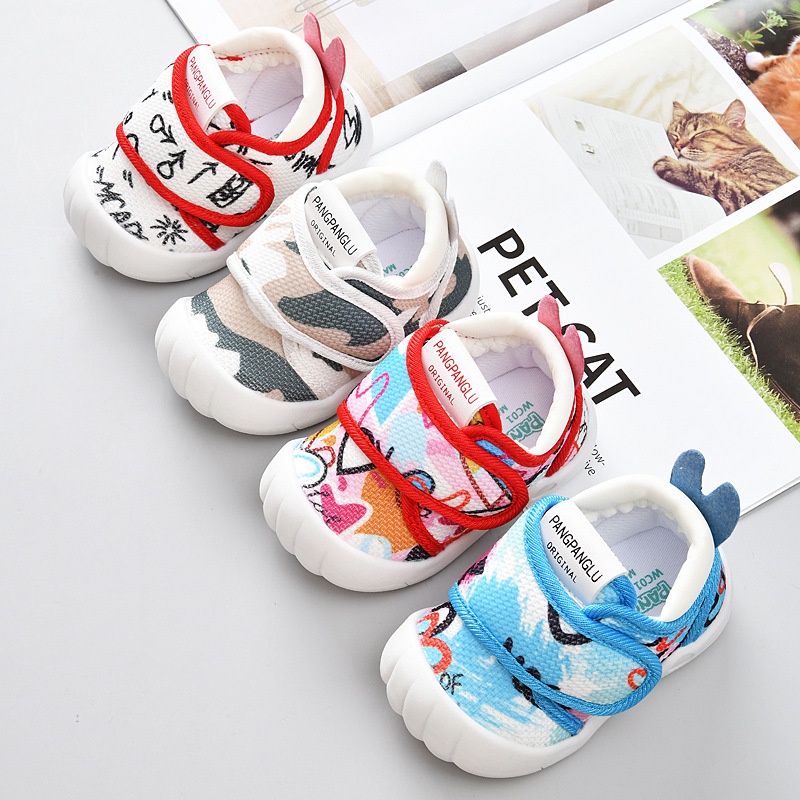 Giày Tập Đi Chống Trượt Cho Bé Từ 0-3 Tuổi