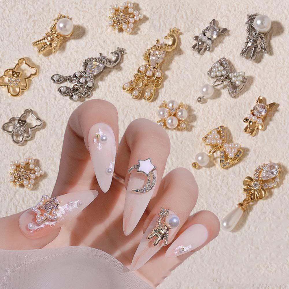 Phụ Kiện Trang Trí Móng Tay 3D Hình Gấu Phi Hành Gia Lấp Lánh Sang Trọng DIY