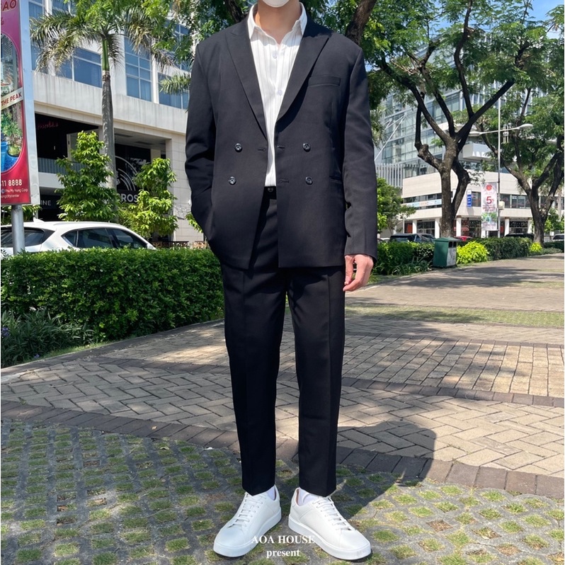 Áo Khoác Đen 4 Nút - 4 Loose Blazer