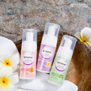 Bọt & Gel Vệ Sinh Phụ Nữ Betadine Feminine Wash Foam 100ml