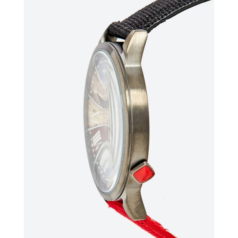 Đồng hồ nam Erik von Sant 003.006.F mặt tròn dây vải phối da 38mm