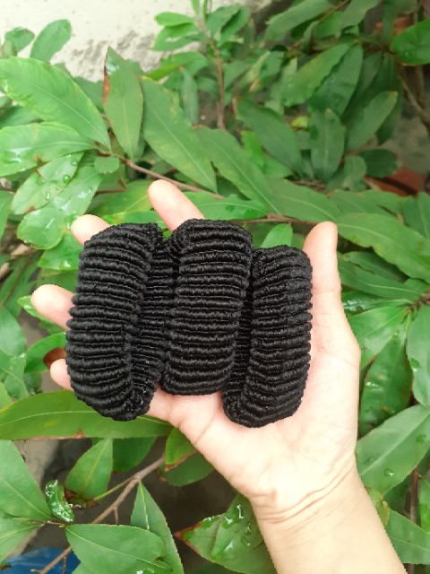 12 thun cột tóc màu đen dày,chắc (Kt: 3cm×7cm)