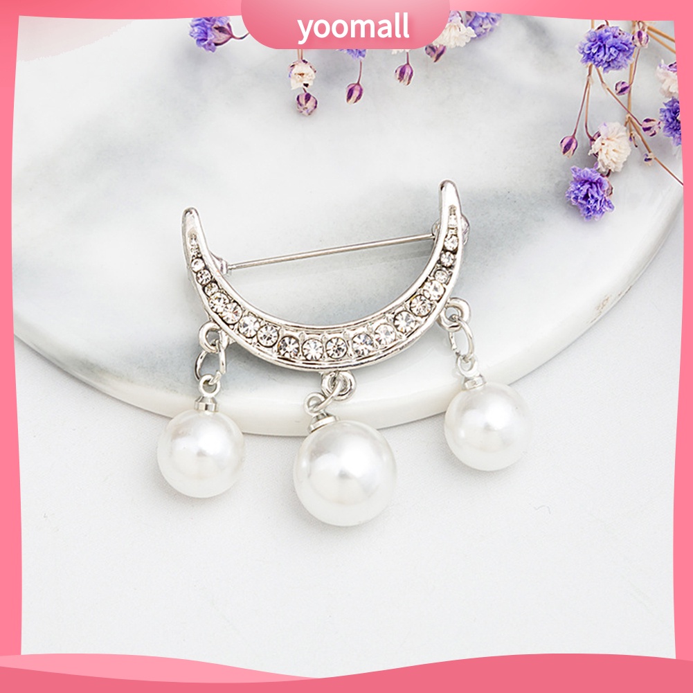 Bộ 2 Ghim Cài Áo Đính Ngọc Trai Giả Hình Bán Nguyệt Xinh Xắn