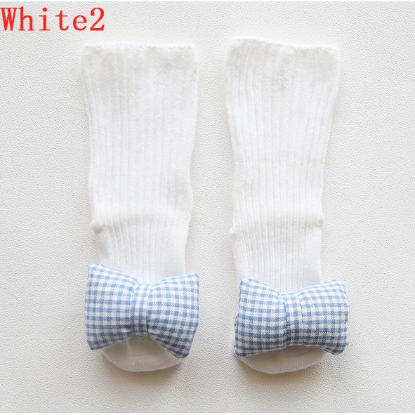 Vớ cotton chống trượt in hình dễ thương cho bé