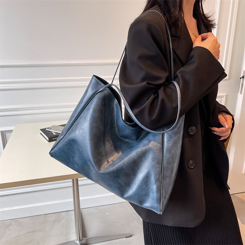 Túi Tote đeo vai cỡ lớn mềm mại thời trang mùa thu cho nữ 2021