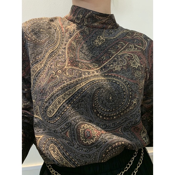 Sơ mi vintage hoạ tiết