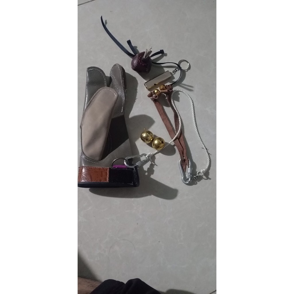 Găng tay 3 ngón cao cấp huấn luyện chim săn mồi chim ưng chim căt và chim săn dòng lượn