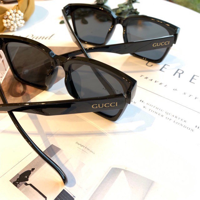 Kính mát thời trang A261 chống tia UV400 hiệu quả phù hợp cả nam và nữ thích hợp mang đi du lịch đi làm | BigBuy360 - bigbuy360.vn