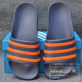 Dép trẻ em Adidas Adilette Aqua Kid màu xanh đen sọc cam