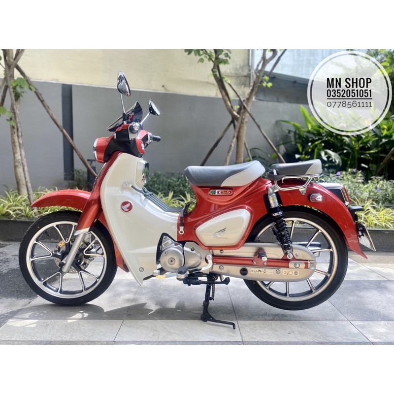 ✨Tem cánh chim dán cốp xe