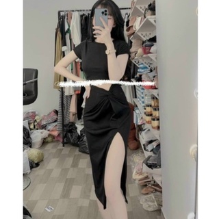 Đầm body tay ngắn hở eo xoắn bên xẻ tà cực sexy , chất thun gân mềm mịn