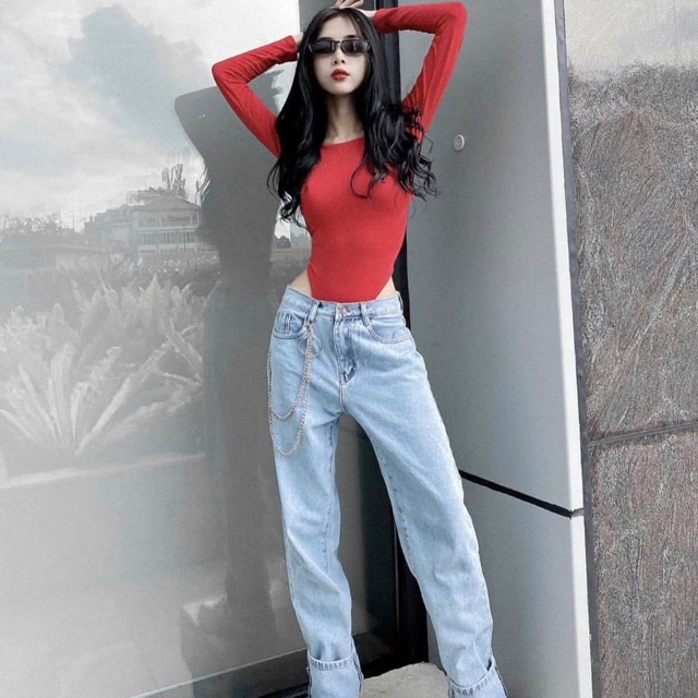 Set áo bodysuit và quần jean