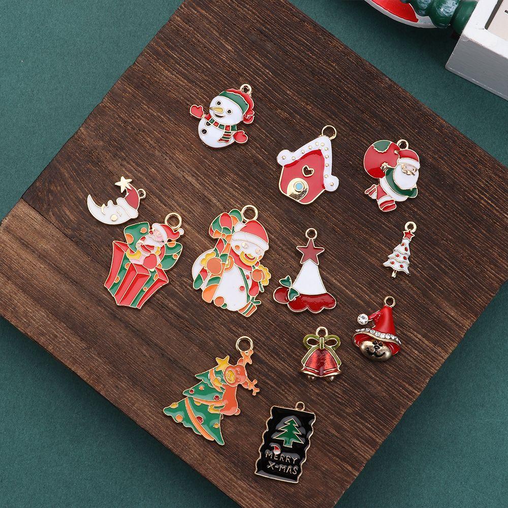 Set 10 Mặt Dây Chuyền Tráng Men Hình Ông Già Noel DIY