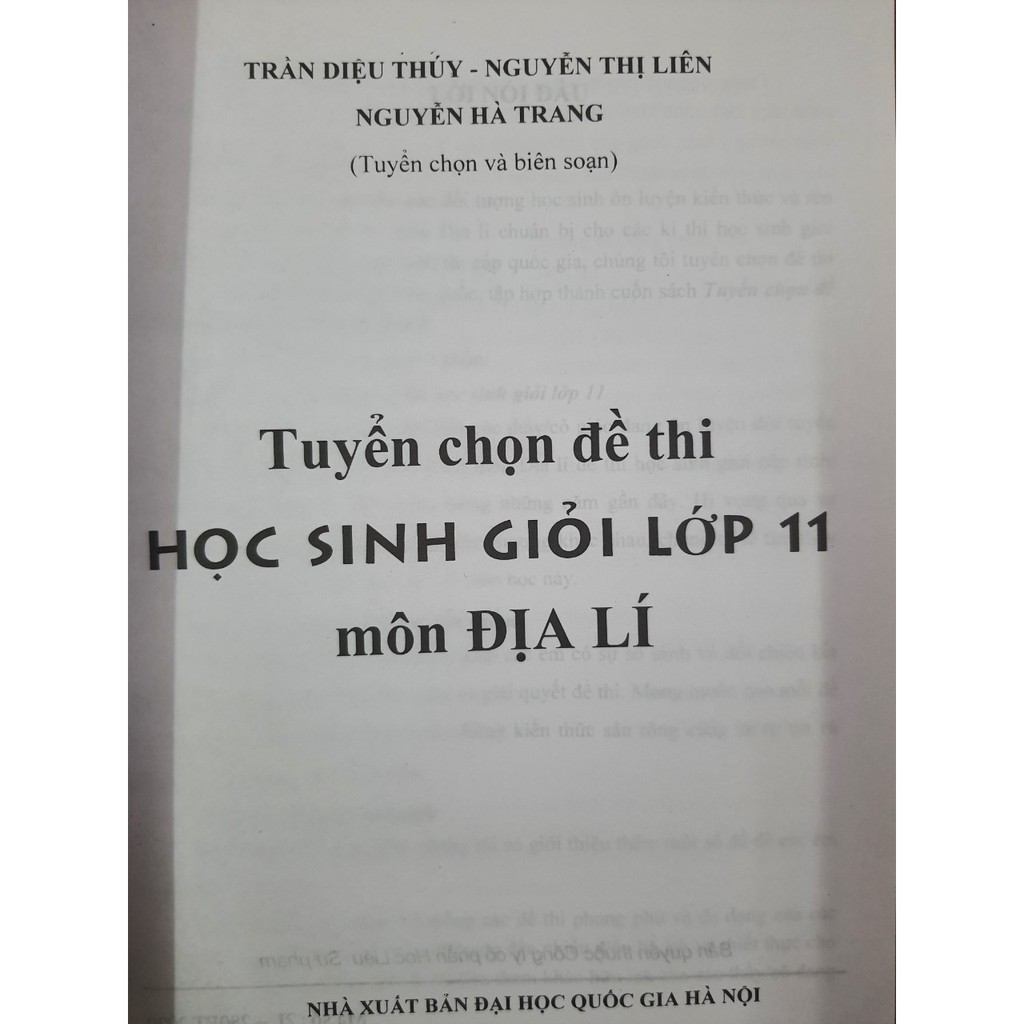 Sách - Tuyển chọn đề thi Học Sinh Giỏi lớp 11 môn Địa Lí